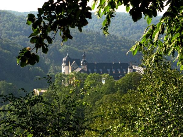 Blick vom Kantenweg zum Stolberger Schloss